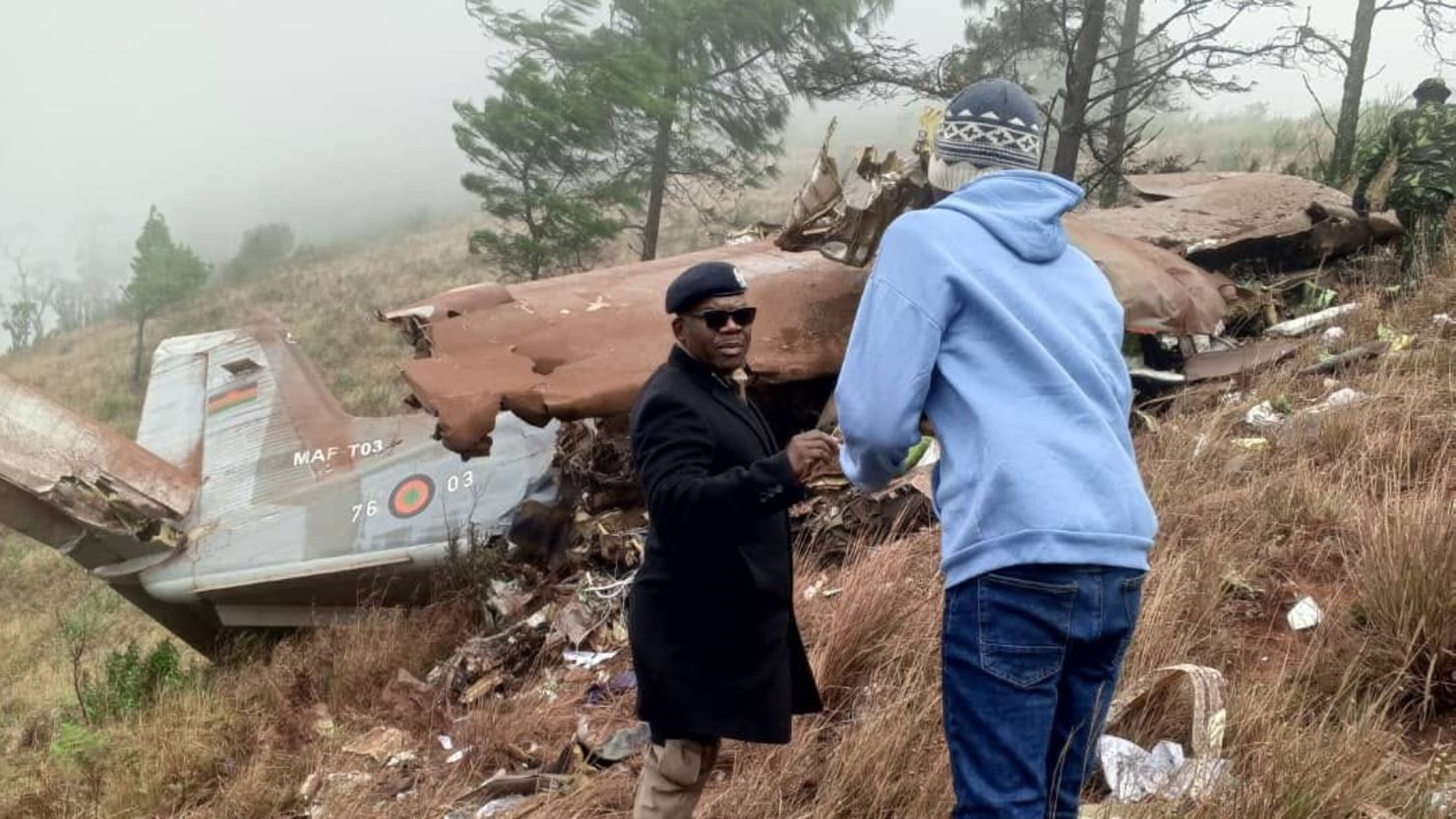 P0000 VICE PRESIDENT killed in plane crash along with 9 other passengers! A FACTOR OF 9 SAITH THE LORD! EVERYTHINGS A SYMBOL FOR SOMETHING ELSE!!!